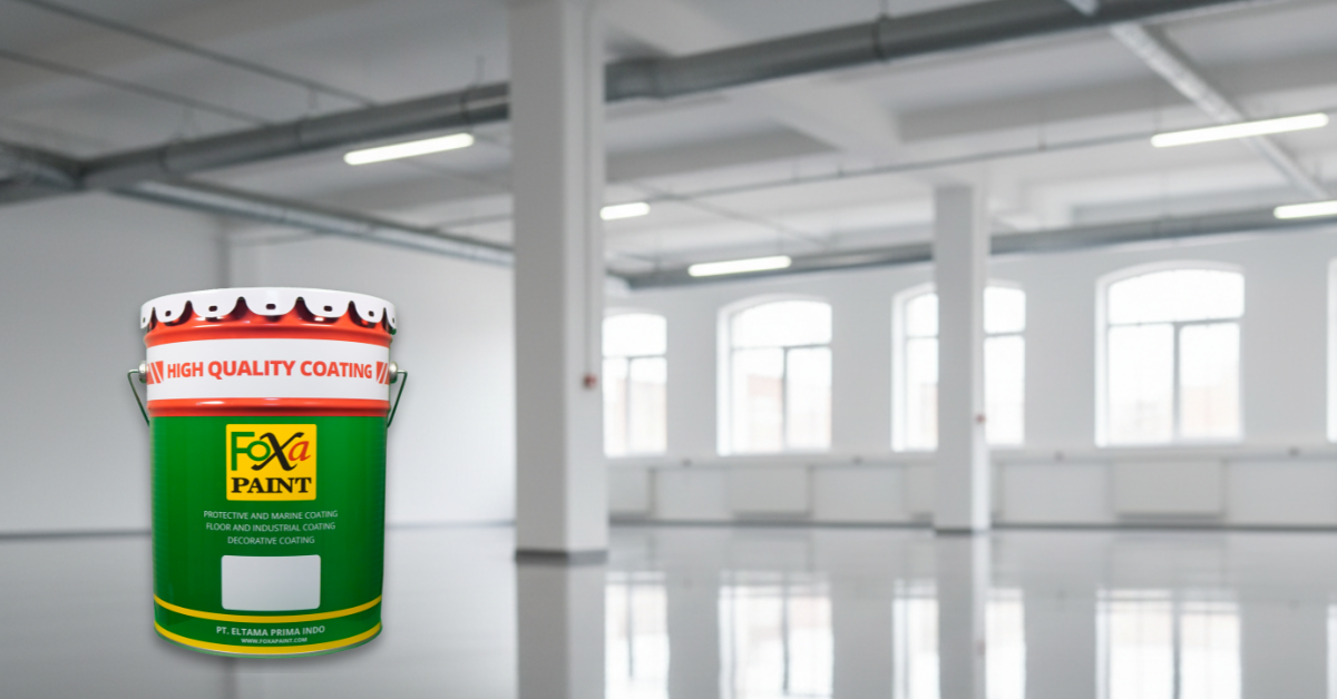 Lantai bangunan tampak rapi, rata, dan mengkilap setelah menggunakan hardener epoxy berkualitas yang tersedia di marketplace.