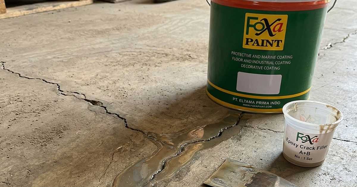 Semen epoxy Banjarmasin untuk perbaikan retak lantai beton menggunakan epoxy crack filler Foxapaint
